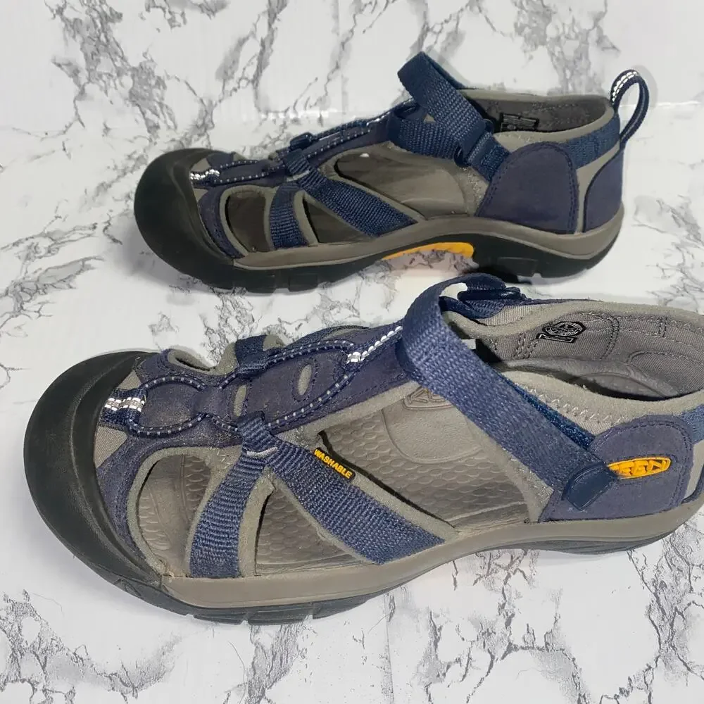 Keen Boys Big Kids Navy Blue Gray Venice H2 Sandals Youth Size 5